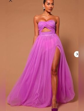 Strapless Lavender Tulle Evening Gown with High Thigh Slit